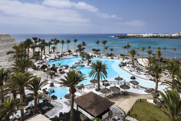 Melia Salinas _ Cesar Manrique pool sea view